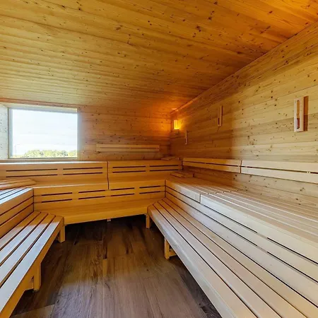 Sommertraum - Charmante 3-zimmer Mit Eckbalkon In Wustrow Apartment *